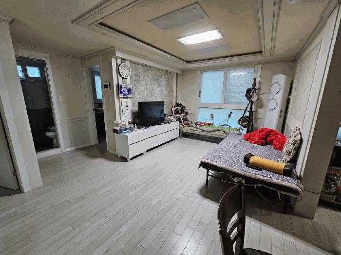 경기도 안양시 만안구 안양동 845-11 베아누체 에이동 2층202호 근린상가 경매 사진 1