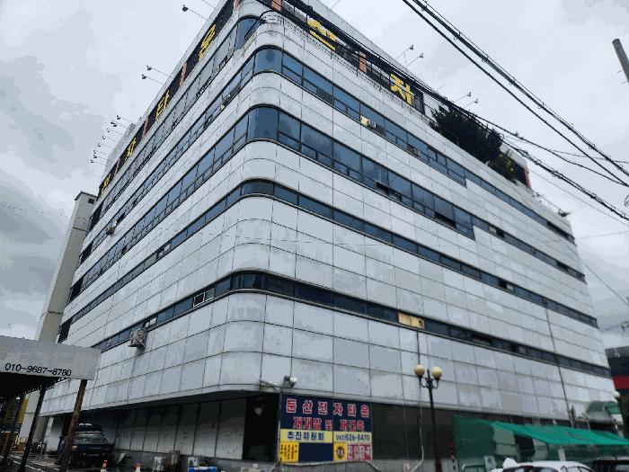 대전광역시 서구 탄방동 80-1 둔산쇼핑전자타운 1층172호 근린상가 경매 사진 8