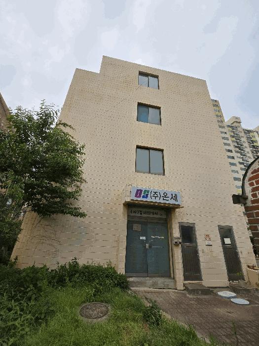 충청남도 천안시 서북구 성거읍 천흥리 425-1 성거백승아파트단지내상가 106동 지하층비01호 근린상가 경매 사진 1