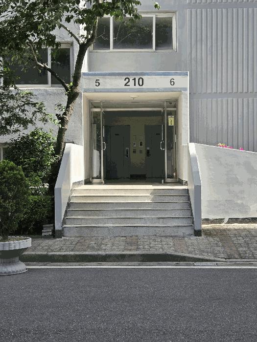 부산광역시 사하구 다대동 120-10 삼환아파트 210동 12층1206호 아파트 경매 사진 4