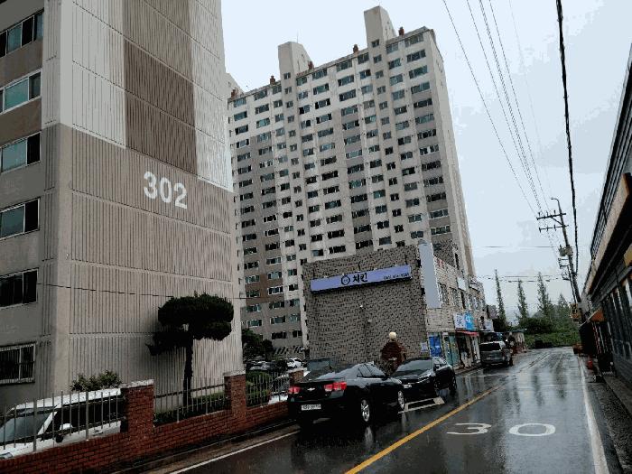 전라남도 화순군 화순읍 벽라리 37 화순3차서라아파트 제301동 제1층 제105호 아파트 경매 사진 1