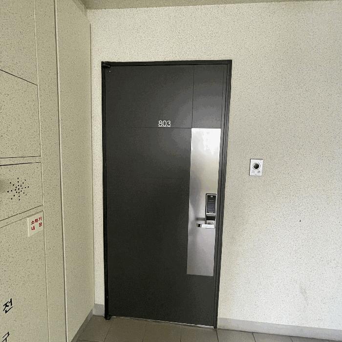 부산광역시 기장군 정관읍 모전리 730 이지더원3차아파트 312동 8층803호 아파트 경매 사진 2