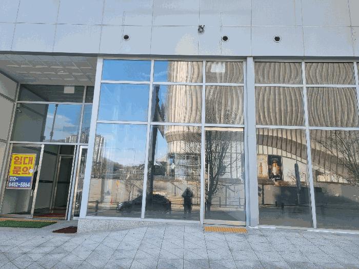 충청남도 천안시 서북구 불당동 1296 1층111호 근린상가 경매 사진 2