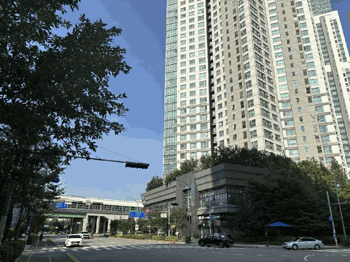 인천광역시 남동구 논현동 751-1 인천소래논현구역씨10블록에코메트로3차더타워 에이동 27층오2702호 오피스텔 경매 사진 2