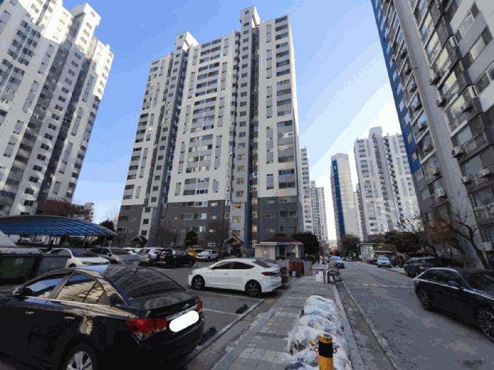 충청남도 천안시 서북구 두정동 526-1 극동늘푸른아파트 113동 2층206호 아파트 경매 사진 1