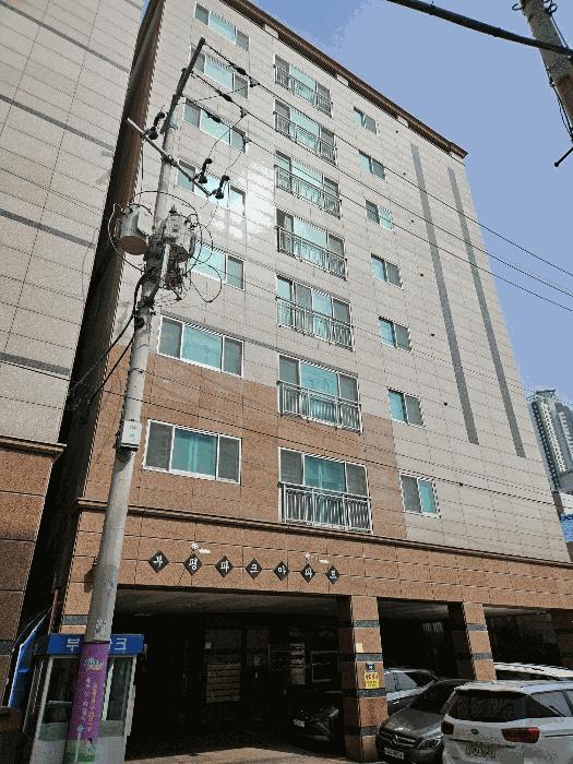 부산광역시 중구 부평동4가 37-1 부평파크아파트 7층701호 아파트 경매 사진 2