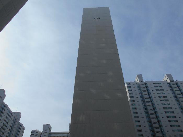 부산광역시 사하구 다대로429번길 20, 205동 20층2004호 (다대동,삼환아파트)구) 부산광역시 사하구 다대동 120-10 아파트 경매 사진 2