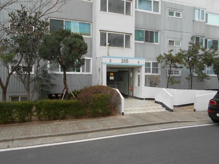 부산광역시 사하구 다대로429번길 20, 205동 20층2004호 (다대동,삼환아파트)구) 부산광역시 사하구 다대동 120-10 아파트 경매 사진 3