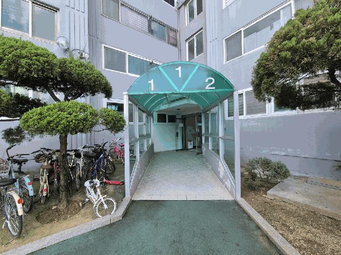 충청남도 서산시 석남동 35-24 영진크로바아파트 1동 10층1001호 아파트 경매 사진 2