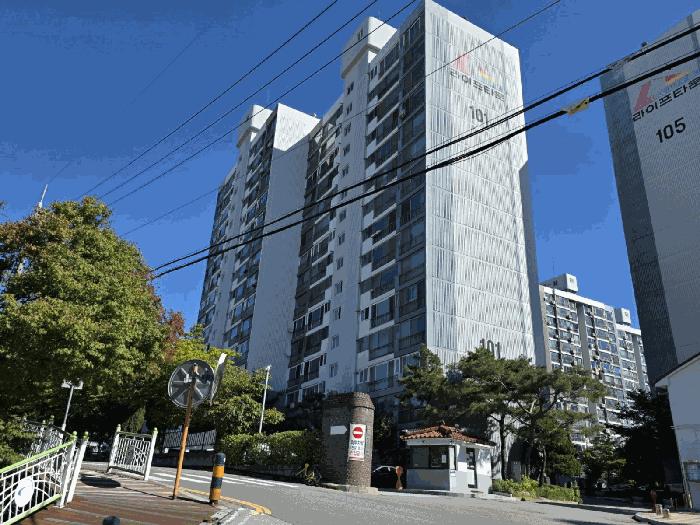 충청남도 천안시 서북구 쌍용동 1279 라이프타운 101동 1층103호 아파트 경매 사진 2