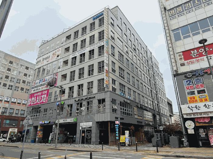 세종특별자치시 보람동 745 금남프라자 1동 1층111호 근린상가 경매 사진 9