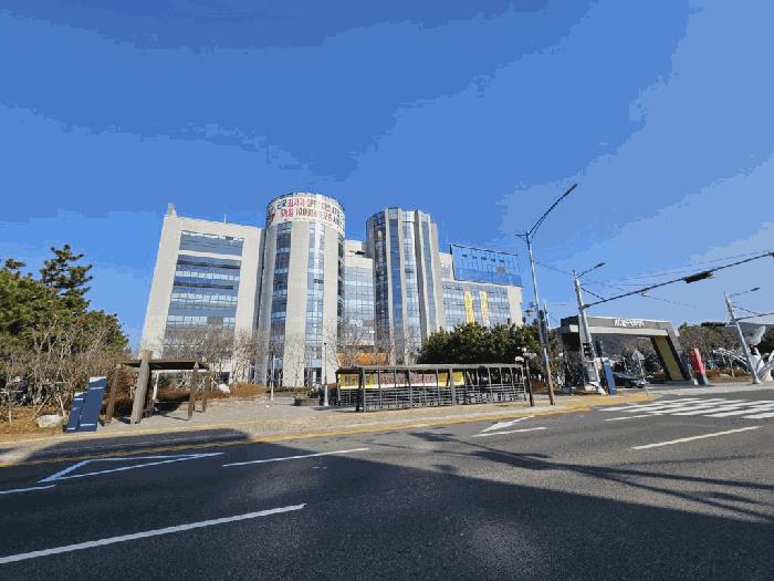 경상남도 창원시 마산회원구 양덕동 974-21 케이씨월드카프라자 에이동 6층621호 근린상가 경매 사진 1