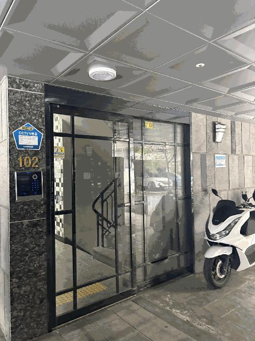 서울특별시 강서구 공항동 1377 에스엠파크빌 제102동 제3층 제302호 근린상가 경매 사진 3