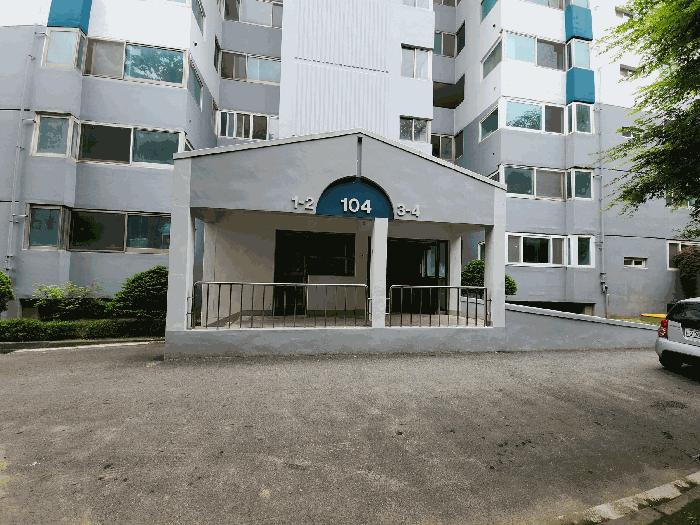 충청남도 서산시 읍내동 624-6 동신아파트 104동 6층601호 아파트 경매 사진 1