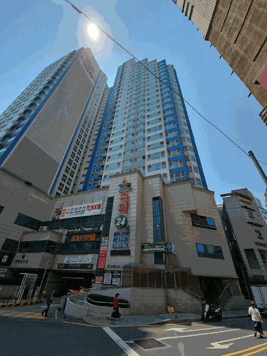 부산광역시 부산진구 전포동 876-4 에메랄드홈 101동 14층1403호 아파트 경매 사진 2
