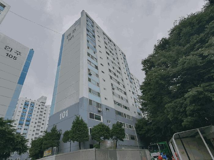 경기도 오산시 원동 552-4 한주아파트 101동 12층1203호 아파트 경매 사진 1