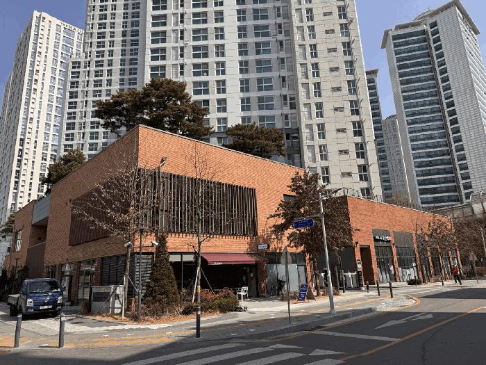 서울특별시 광진구 자양동 861 자양호반써밋아브뉴프랑센트럴 1층128호 근린상가 경매 사진 4