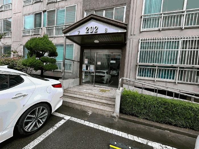 경상북도 포항시 북구 득량동 305-1 경성홈타운2차 202동 8층 808호 아파트 경매 사진 3