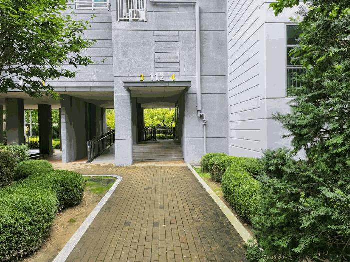 충청남도 천안시 서북구 차암동 442 이편한세상스마일시티 112동 4층404호 아파트 경매 사진 3