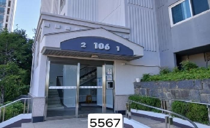 부산광역시 남구 용당동 99-10 현대아이파크 106동 23층2302호 아파트 경매 사진 4