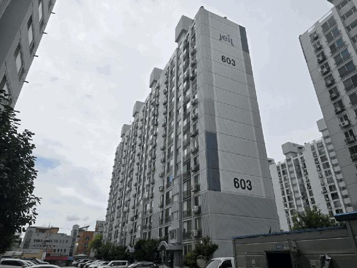 전북특별자치도 익산시 영등동 810 영등4차제일아파트 603동 14층1408호 아파트 경매 사진 1