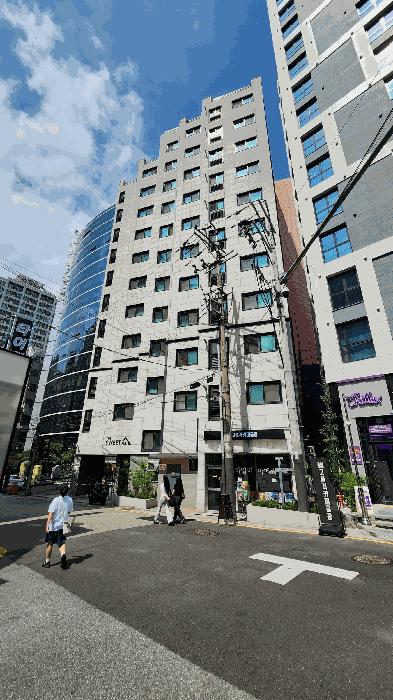 서울특별시 서초구 서초동 1601-6 스위트서초 5층502호 오피스텔 경매 사진 2