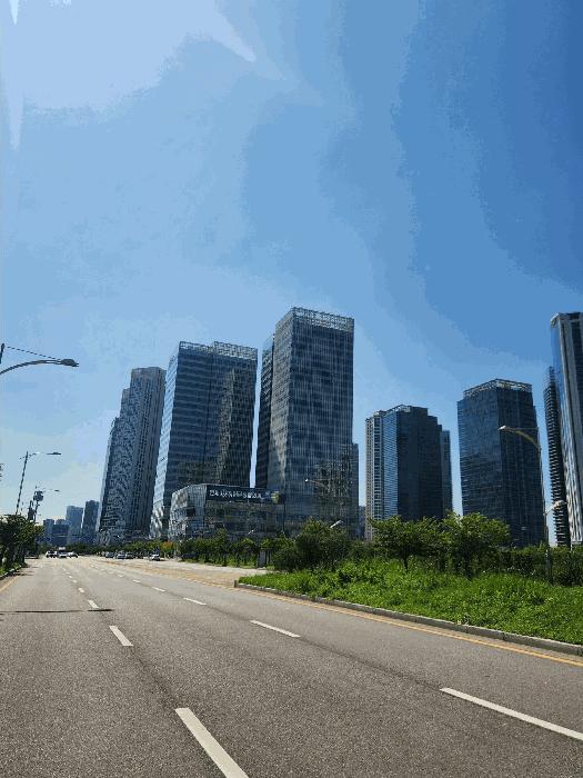 인천광역시 연수구 송도동 29-8 송도씨워크인테라스한라 1층에이112호 근린상가 경매 사진 3