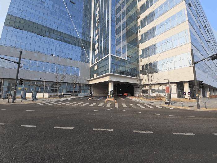 경기도 김포시 구래동 6877-5 김포한강 듀클래스 1층137호 아파트형공장 경매 사진 2