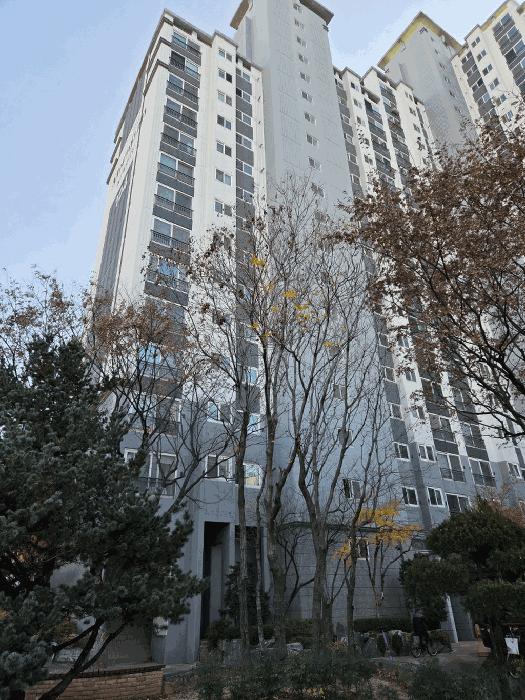 대구광역시 남구 이천동 452 교대역월드메르디앙 104동 7층708호 아파트 경매 사진 1