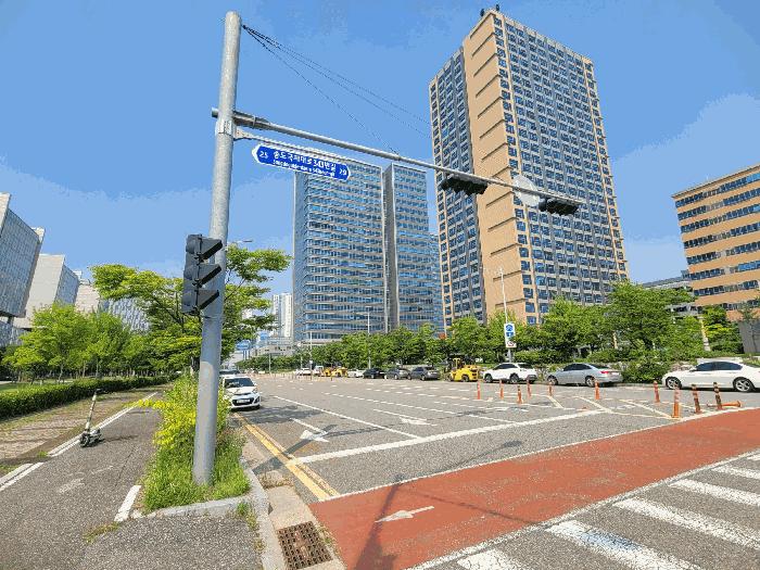인천광역시 연수구 송도동 214 송도비알씨스마트밸리지식산업센터 디동 14층1408호 아파트형공장 경매 사진 2