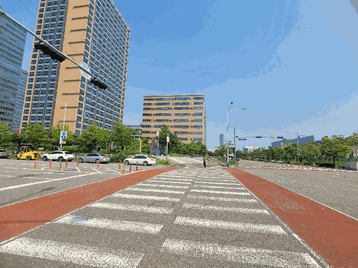 인천광역시 연수구 송도동 214 송도비알씨스마트밸리지식산업센터 디동 14층1408호 아파트형공장 경매 사진 3