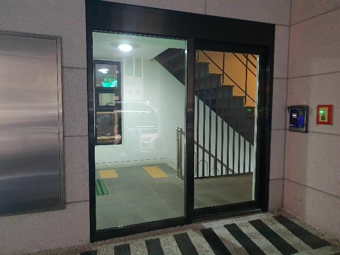 서울특별시 광진구 능동로37길 9, 2층202호 (중곡동,평강오피스텔)구) 서울특별시 광진구 중곡동 649-11 근린상가 경매 사진 15