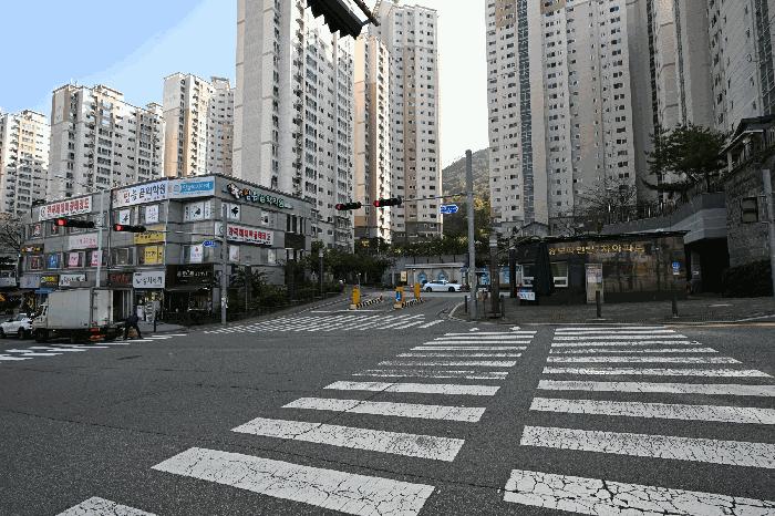 전라남도 광양시 광양읍 용강리 907 광양송보파인빌7차아파트 704동 4층403호 아파트 경매 사진 5