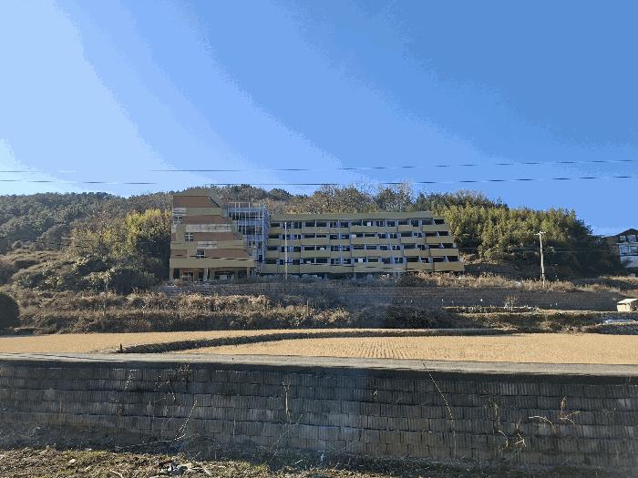 경상남도 남해군 고현면 갈화리 산19-15 숙박시설 경매 사진 1