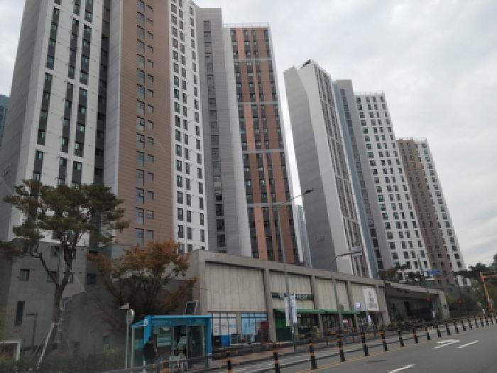 전라남도 광양시 성황동 1860 광양센트럴자이 107동 14층1401호 아파트 경매 사진 9