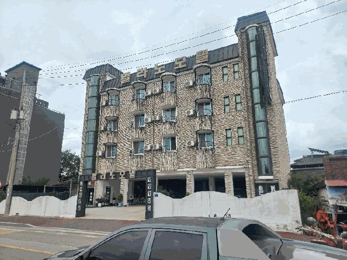전북특별자치도 군산시 임피면 읍내리 265-8 숙박시설 경매 사진 7