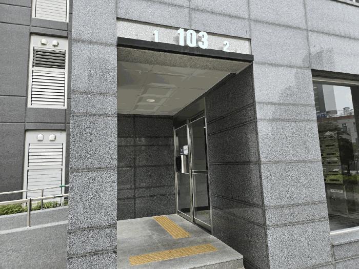 전북특별자치도 익산시 송학동 902 송학크레지움캐슬 103동 8층 802호 아파트 경매 사진 6