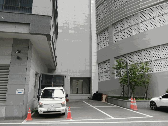 충청남도 아산시 탕정면 용두리 695 더콜럼버스 7층 726호 아파트형공장 경매 사진 3