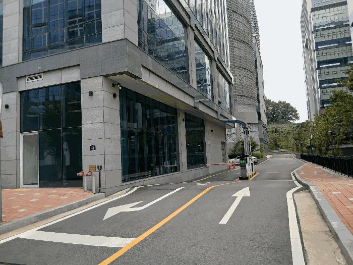 충청남도 아산시 탕정면 용두리 695 더콜럼버스 7층 726호 아파트형공장 경매 사진 8