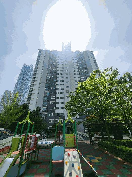 인천광역시 연수구 송도동 3-44 송도해모로아파트 114동 2층201호 아파트 경매 사진 2