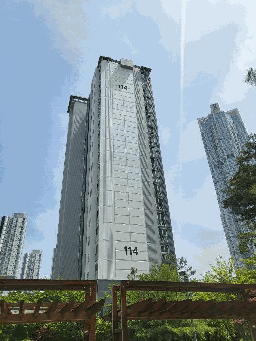 인천광역시 연수구 송도동 3-44 송도해모로아파트 114동 2층201호 아파트 경매 사진 4