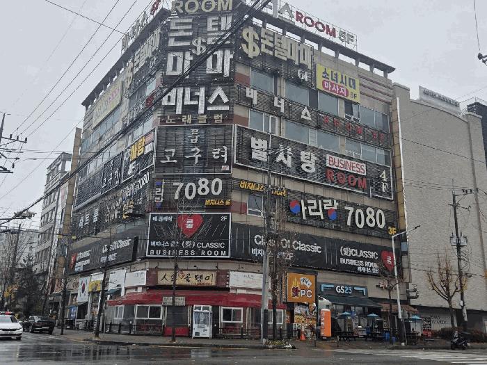 충청남도 천안시 서북구 성정동 1395 씨.엠21 1층101호 근린상가 경매 사진 9