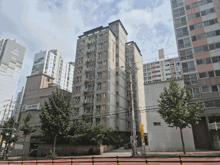경상북도 포항시 북구 득량동 305-4 초원힐트리움 6층 601호 아파트 경매 사진 1