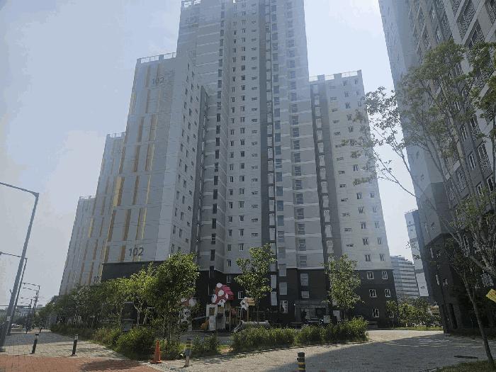 전북특별자치도 익산시 송학동 902 송학크레지움캐슬 102동 14층1401호 아파트 경매 사진 2
