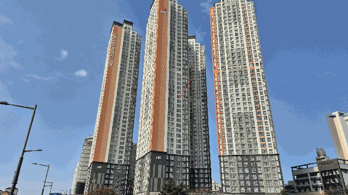 전북특별자치도 전주시 완산구 효자동3가 1544-3 유탑유블레스리버뷰 102동 20층 2001호 오피스텔 경매 사진 1