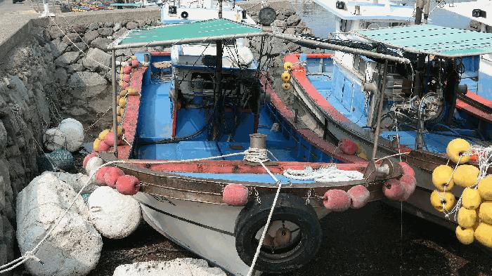 남해군 창선면 대벽항 선박 경매 사진 1