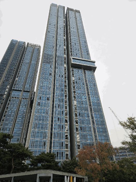 서울특별시 용산구 이촌동 436 래미안첼리투스 102동 23층2301호 아파트 경매 사진 4