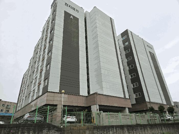 충청남도 서산시 석남동 45-3 서산천지미가아파트 에이동 4층404호 아파트 경매 사진 1