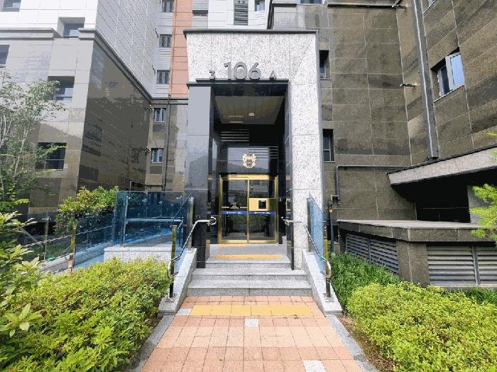 부산광역시 부산진구 당감동 1028 서면비스타동원 106동 21층2104호 아파트 경매 사진 1