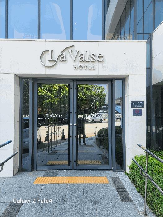 부산광역시 영도구 봉래동1가 29 라발스호텔부산 15층1501호 콘도(호텔) 경매 사진 4